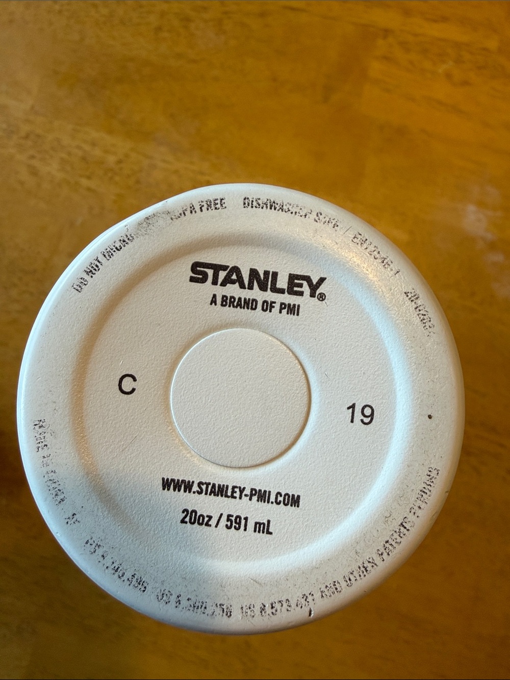 Stanley White Insulated 20 oz Travel Bottle with Black Lid - Picture 2 of 6